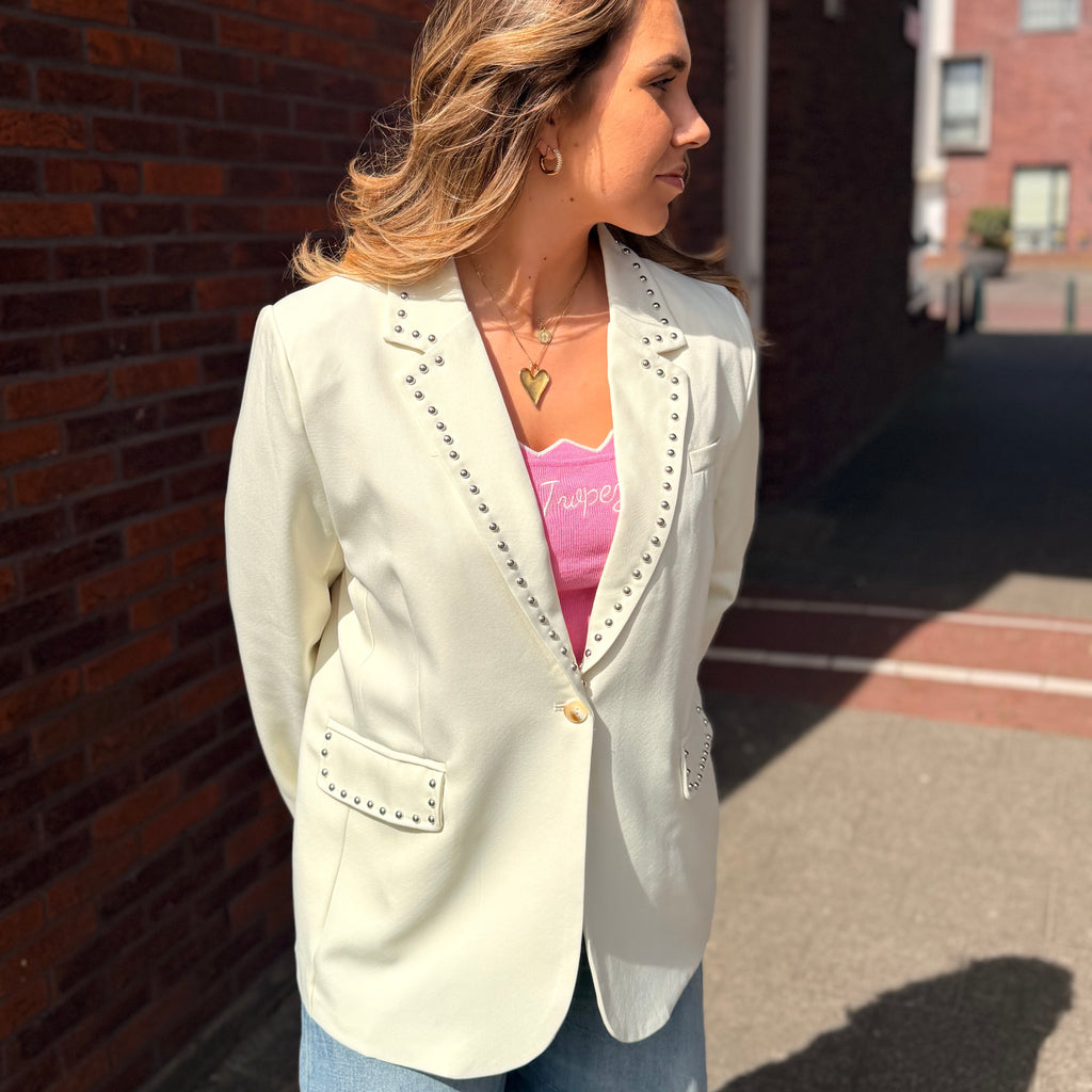 Blazer wit studs